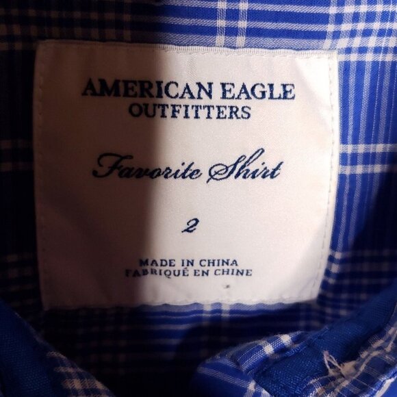 American Eagle Women's Thin Blue 3/4 Sleeve Button Down Shirt 2 - Picture 4 of 5